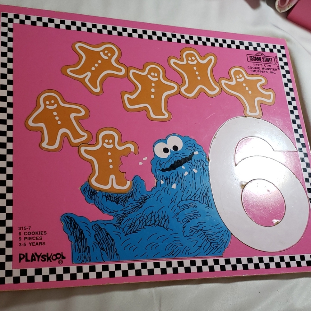 Vintage 1973 Sesame Street puzzle